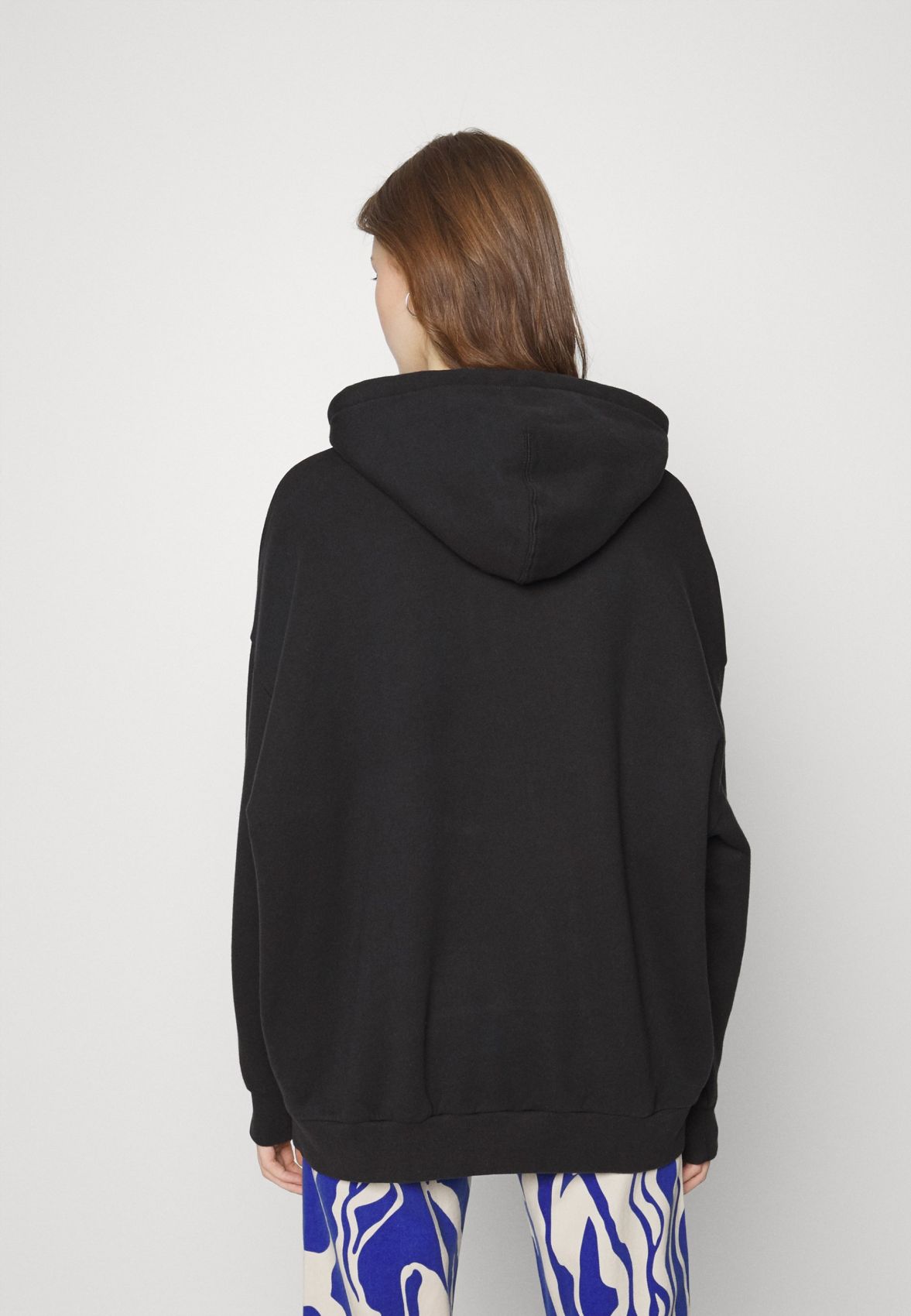 Felpa levis ragazza amazon deals